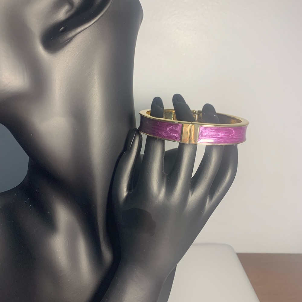 Hinge Bangle - Picture 2 of 3